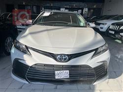 تۆیۆتا کامری